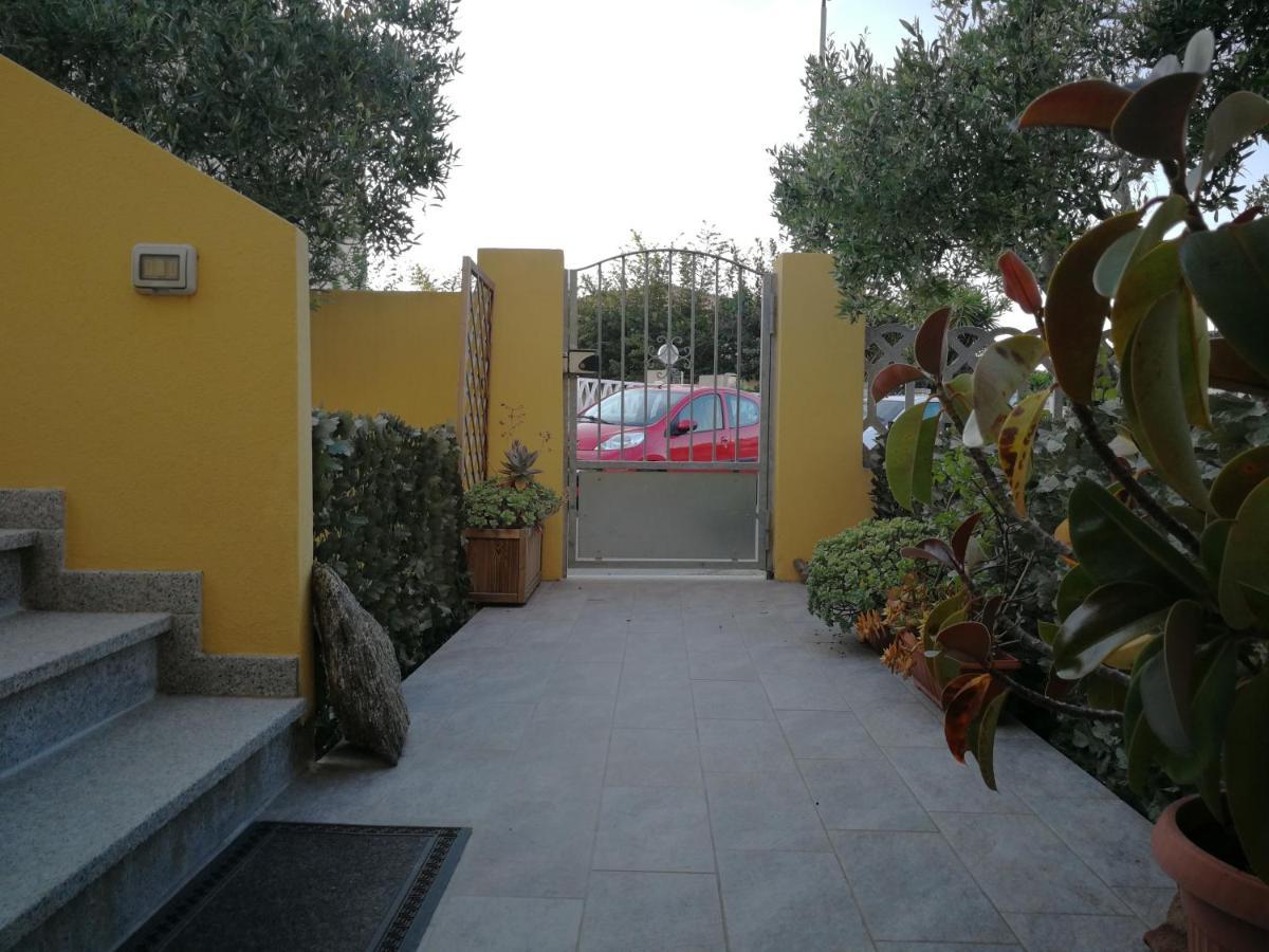 Domus Deiana Apartment Olbia Bagian luar foto